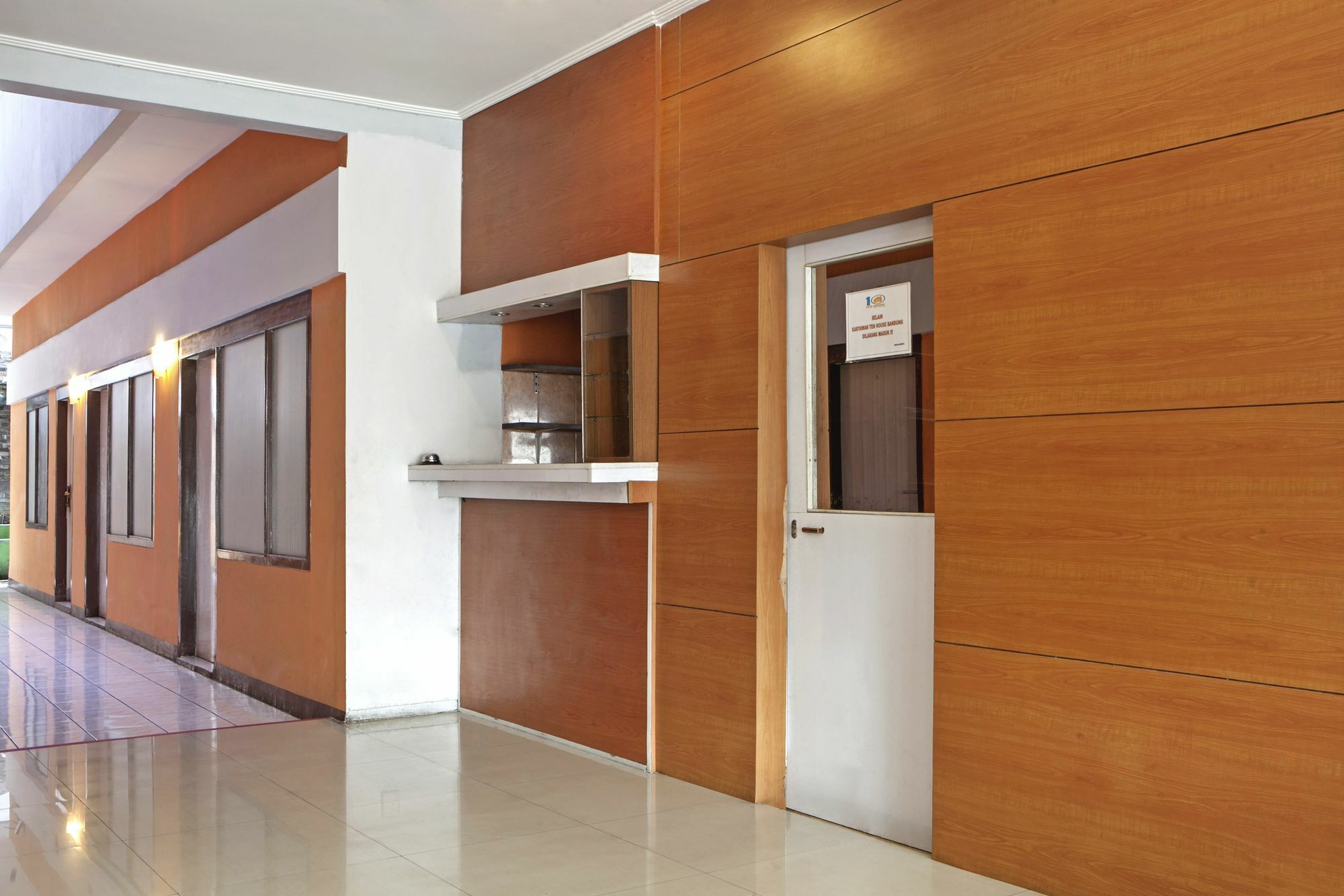 Reddoorz Syariah Near Btc Fashion Mall Bandung Exterior photo